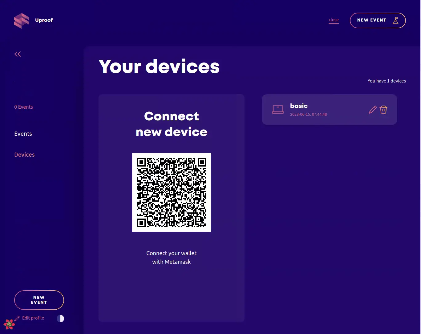 Your devices: a QR code to connect a new device, beside the list of linked devices.